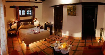 Hatun Inti Classic Machu Picchu